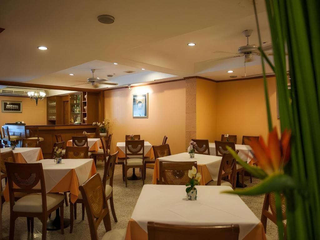Lido Beach Hotel Pattaya Exterior foto