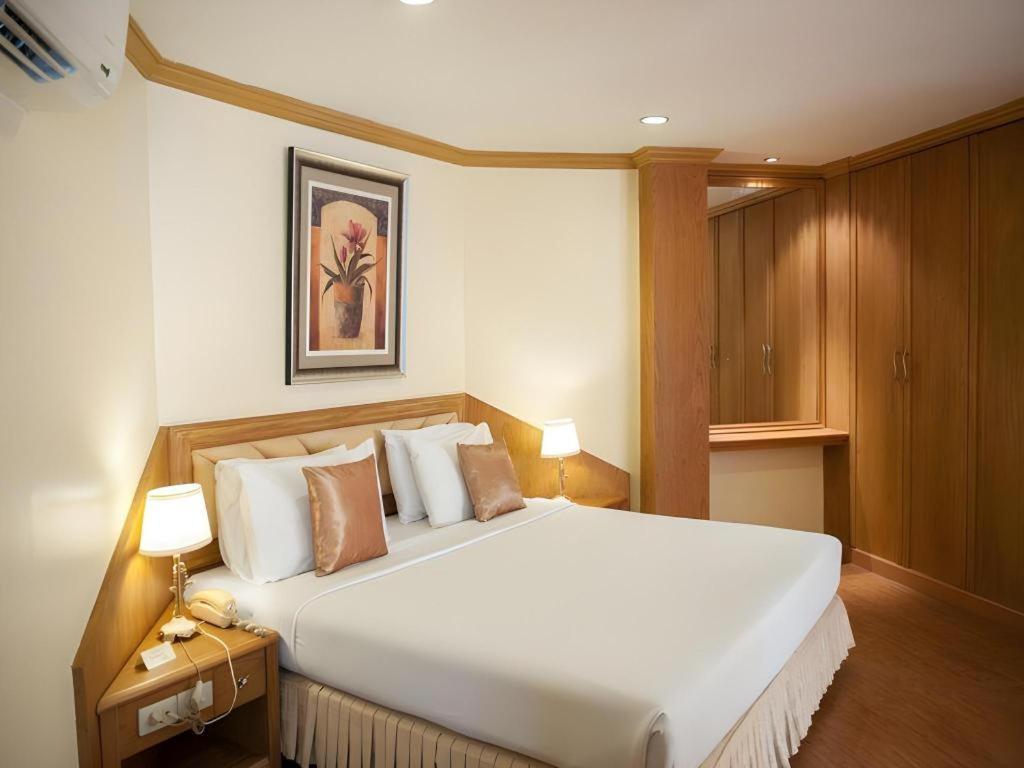 Lido Beach Hotel Pattaya Exterior foto
